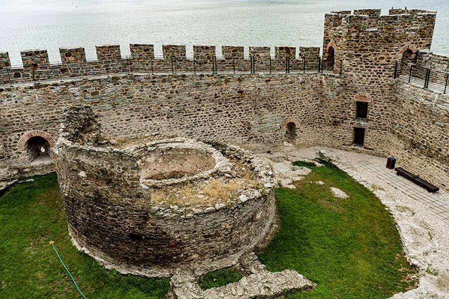 Discover Kavala each Season