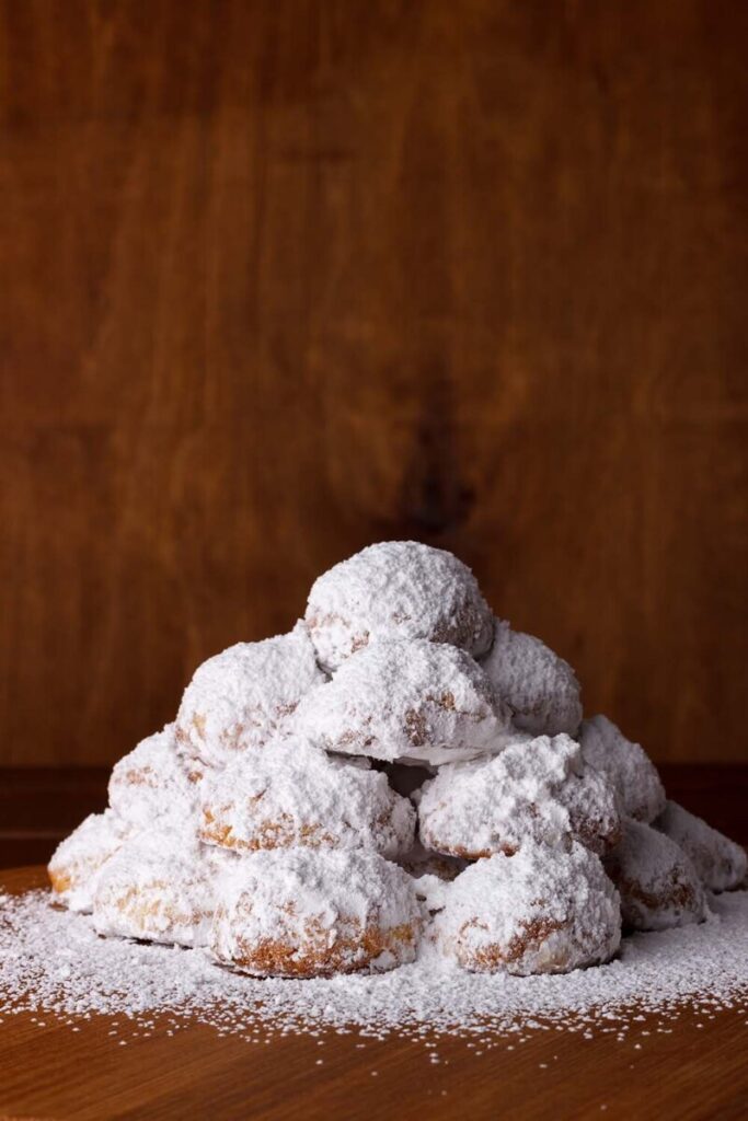 Traditional almond cookies (kourabiedes) from Kavala – a delicious treat to enjoy when you visit Kavala.